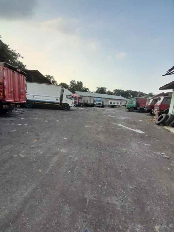 dijual tanah jalan raya mastrip