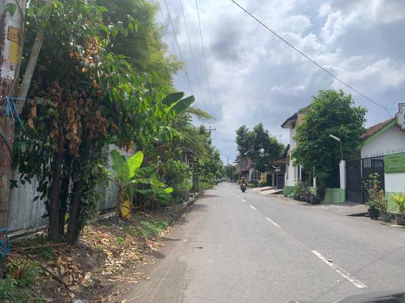 dijual tanah jalan sorosutan