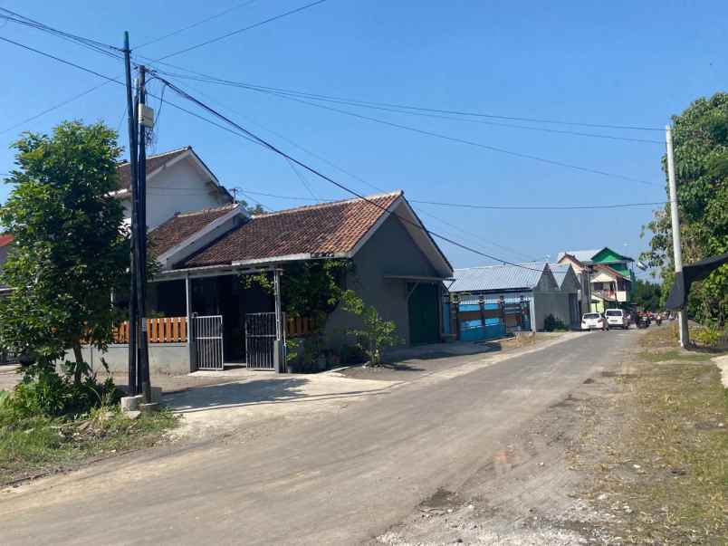 dijual tanah jalan wedomartani