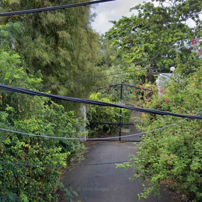 dijual tanah jl karang putih i
