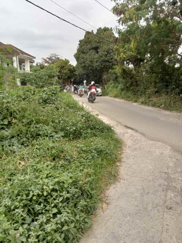 dijual tanah jln cimekar