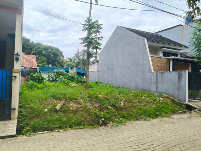 dijual tanah jombang ciputat