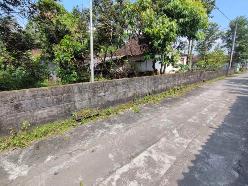 dijual tanah kledoan selomartani kec