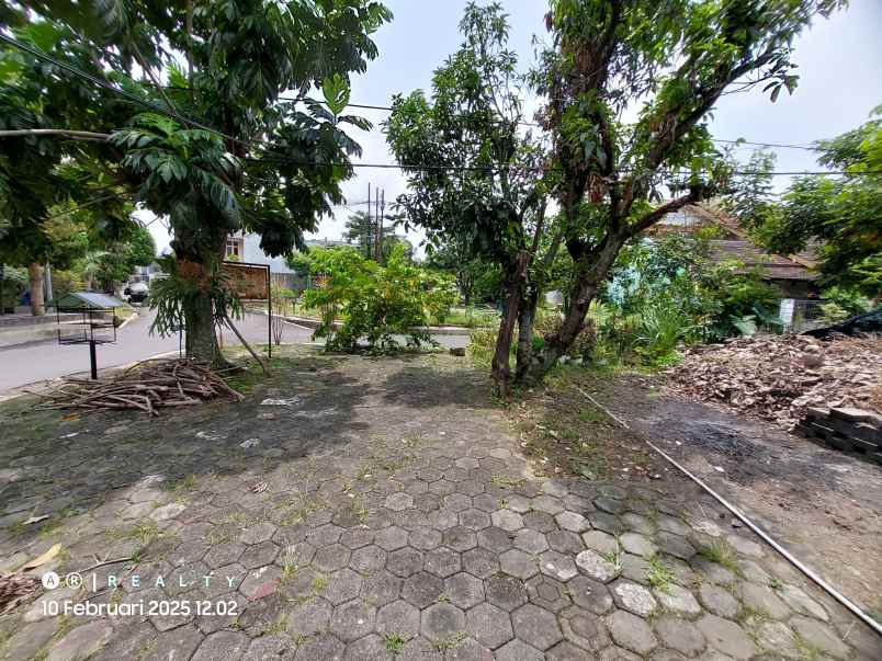 dijual tanah komplek antapani bandung