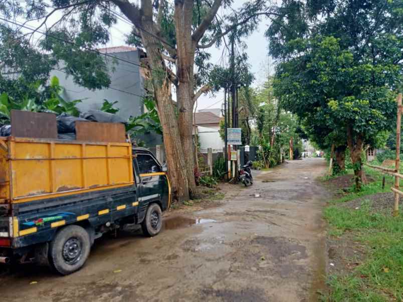 dijual tanah komplek gegerkalong