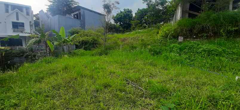 dijual tanah resort dago pakar