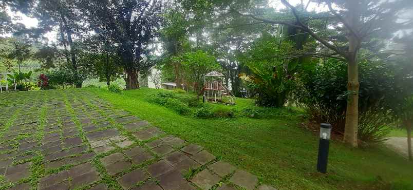 dijual tanah resort dago pakar