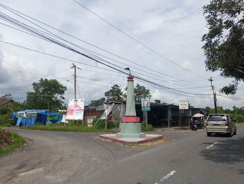 dijual tanah utara pasar gentan