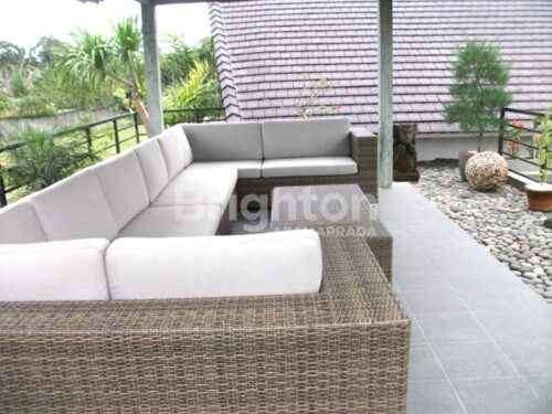 dijual villa canggu