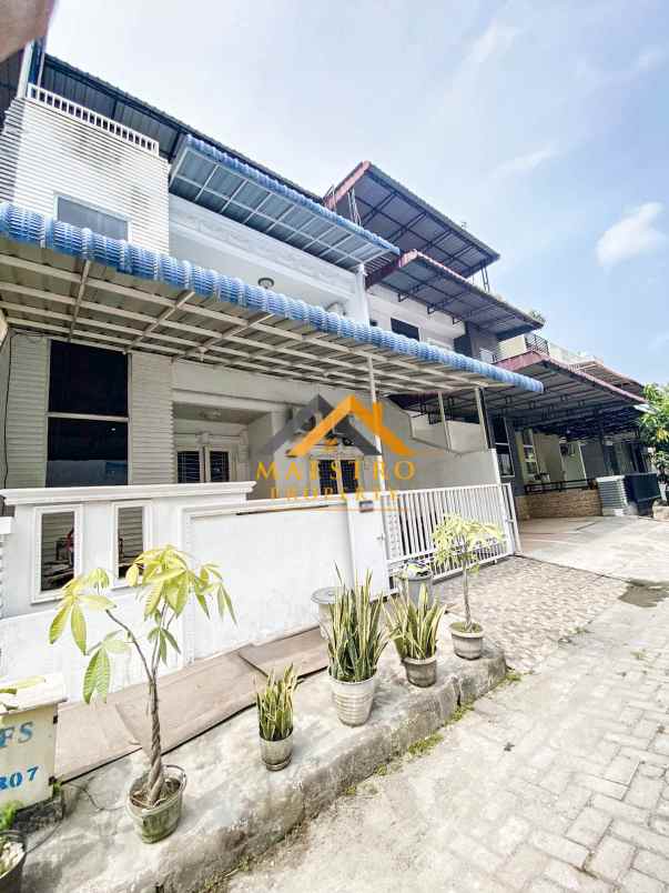 dijual villa komplek mutiara residence