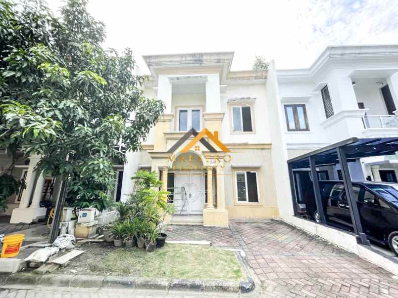 dijual villa komplek somerset regency jl sunggal