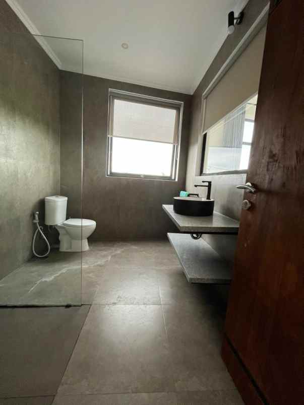 dijual villa view saqah lantai 2 lokasi kaba kaba