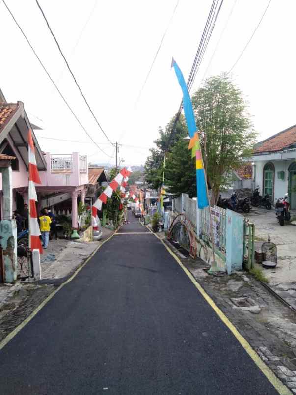 dikontrakkan rumah di tampomas sampangan semarang