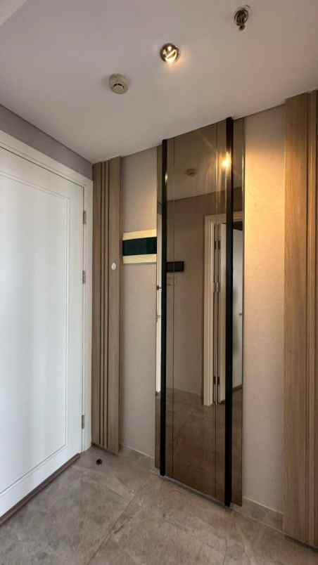 disewakan apartemen 88avenue lantai 21 surabaya barat