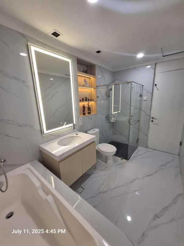 disewakan apartemen crown court lippo cikarang