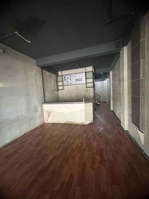 disewakan ruko gudang kantor duren sawit jakarta timur