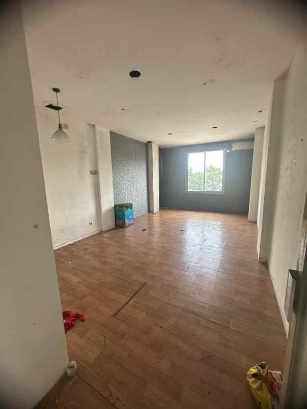 disewakan ruko gudang kantor duren sawit jakarta timur