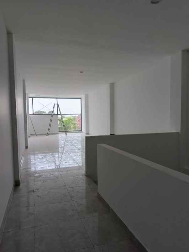 disewakan ruko gudang kantor jalan raya satelite indah