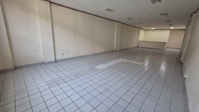 disewakan ruko gudang kantor jl bouelvard raya kelapa