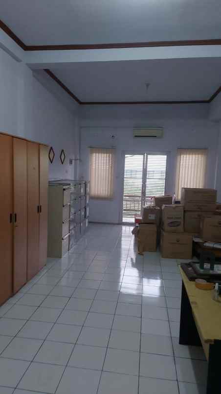 disewakan ruko gudang kantor menteng