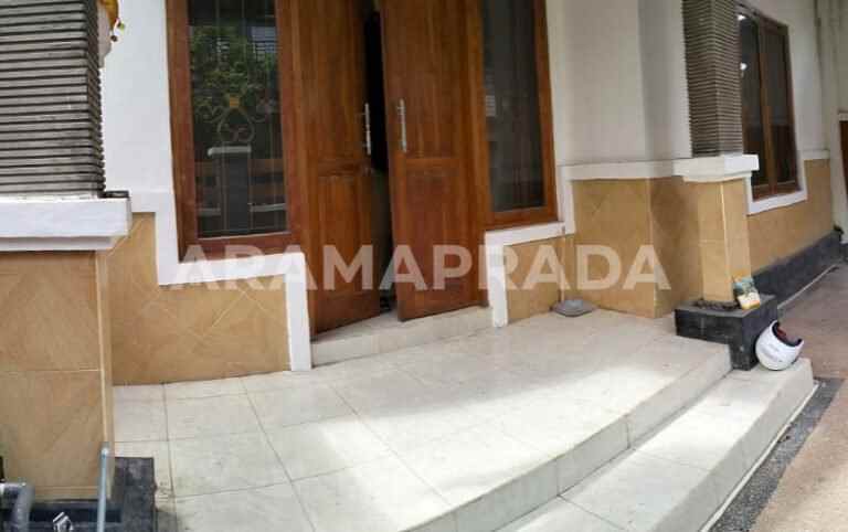 disewakan rumah 1 lantai pemogan denpasar selatan