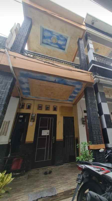 disewakan rumah 2 lantai dijakarta pusat