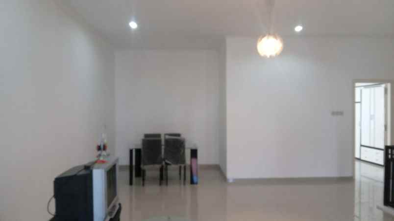 disewakan rumah araya galaxy bumi permai