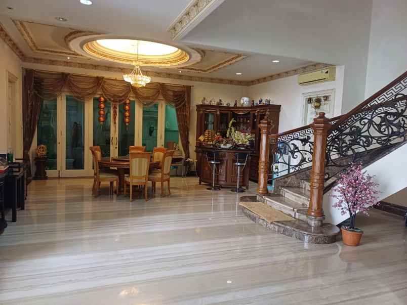 disewakan rumah araya galaxy bumi permai