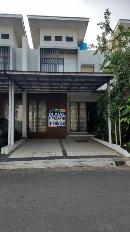 disewakan rumah bagus 2 lt dekat aeon mall jgc