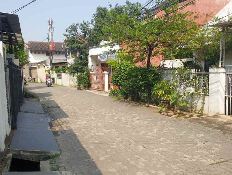 disewakan rumah cantik di lokasi strategis