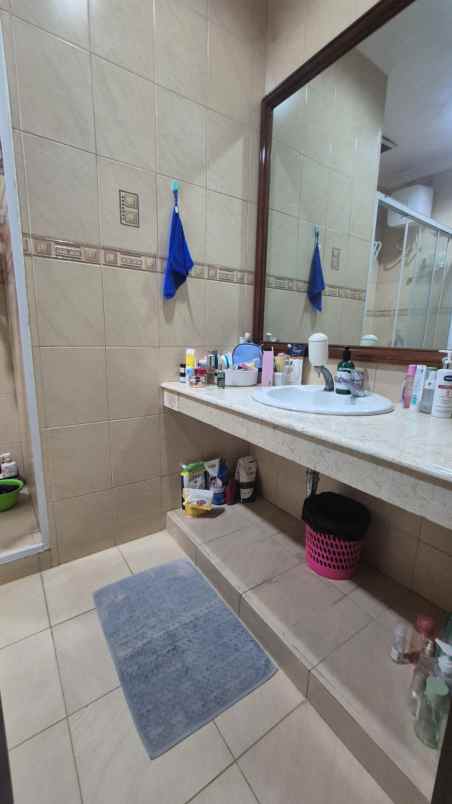 disewakan rumah gading pelangi gading