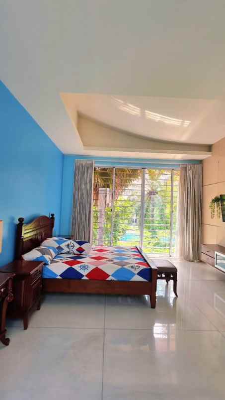 disewakan rumah jalan pakuwon indah