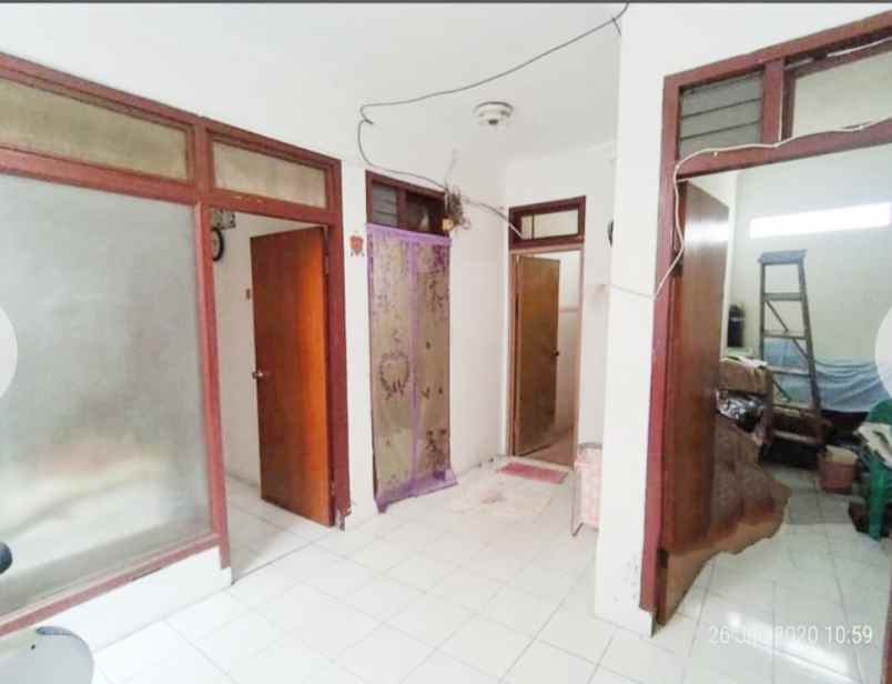 disewakan rumah jl mangga besar vi selatan