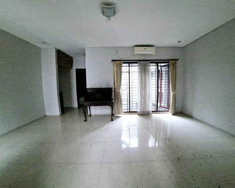 disewakan rumah jl terogong cipete selatan