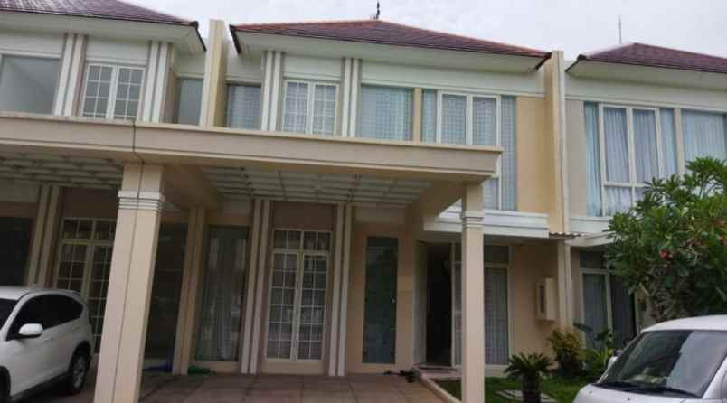 disewakan rumah pakuwon city grand island