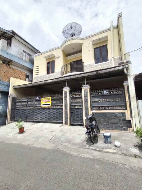 disewakan rumah pancoran barat