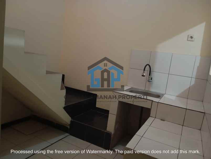 disewakan rumah sariwangi