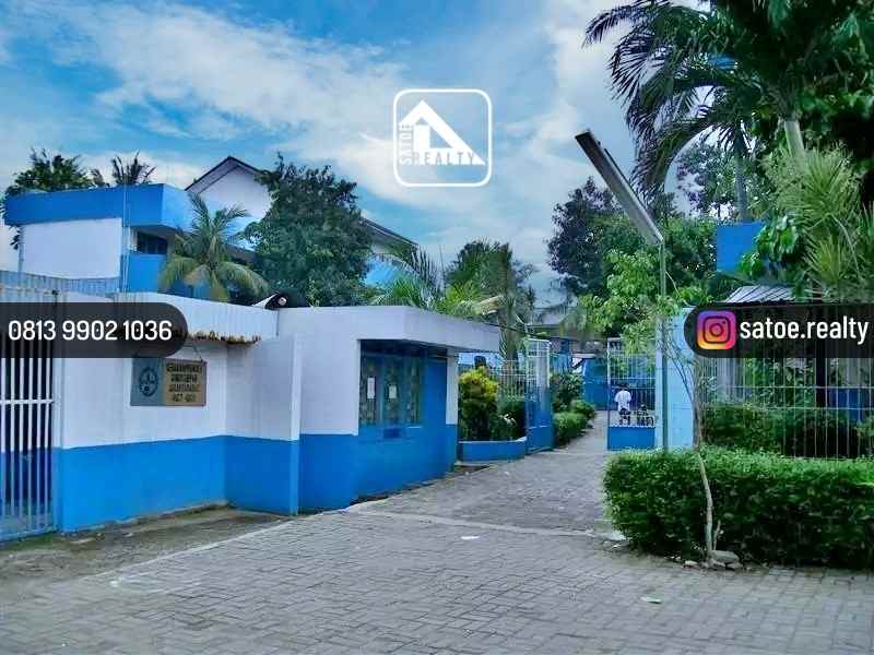 gedung sekolah premium di rawa buaya cengkareng