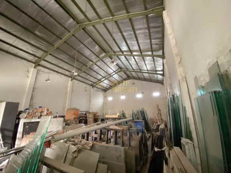 gudang luas harga murah dijual di bangunharjo sewon