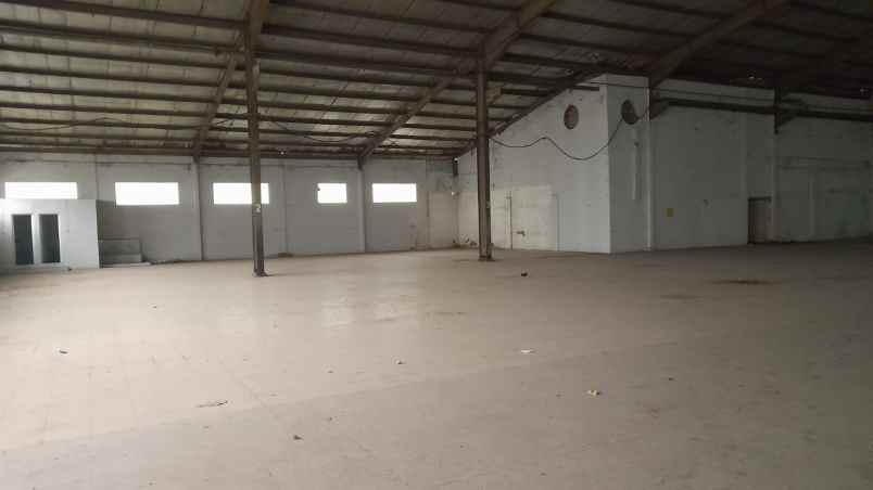 gudang sewa di gedebage akses kontainer 40ft