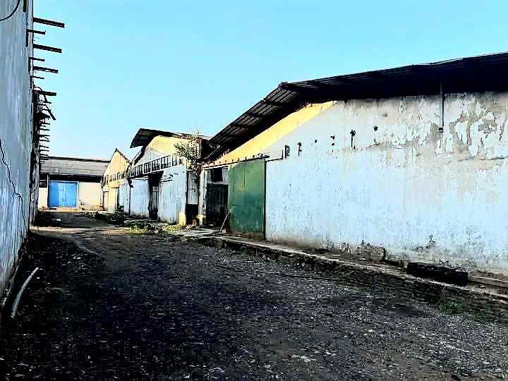 hitung tanah bekas pabrik dekat tol baros cimahi
