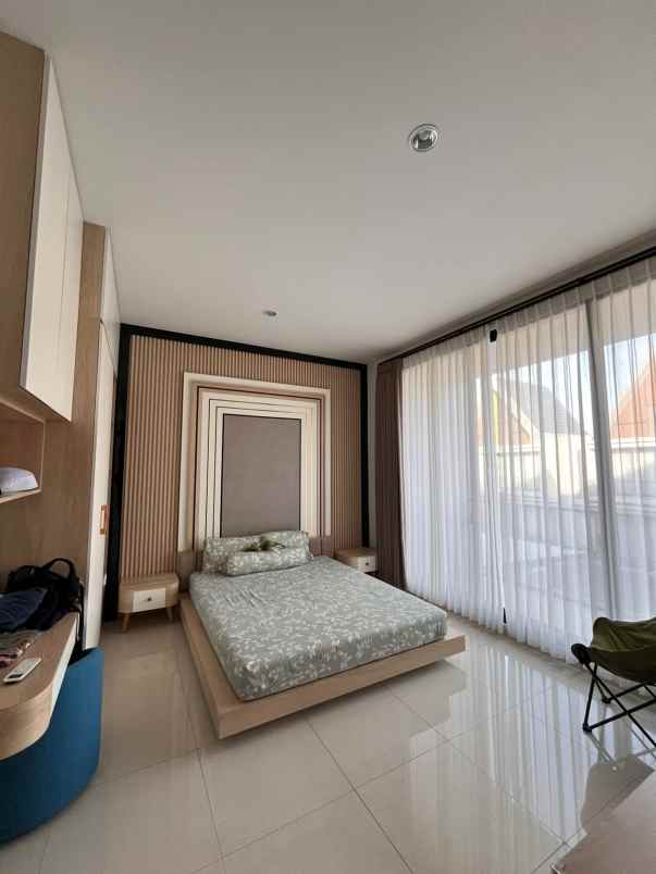jual 1 rumah semi furnished di summarecon bogor
