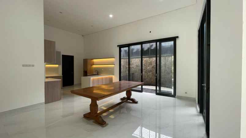 jual rumah alam sutra culster onyx tangerang