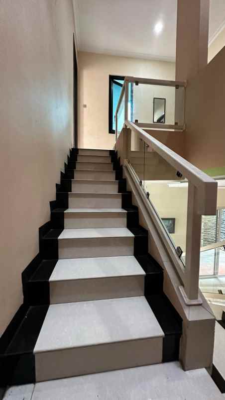 jual rumah daan mogot baru jak bar