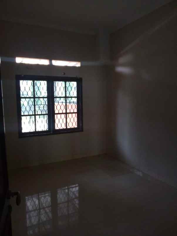 jual rumah di jatiwaringin asri kawasan elit