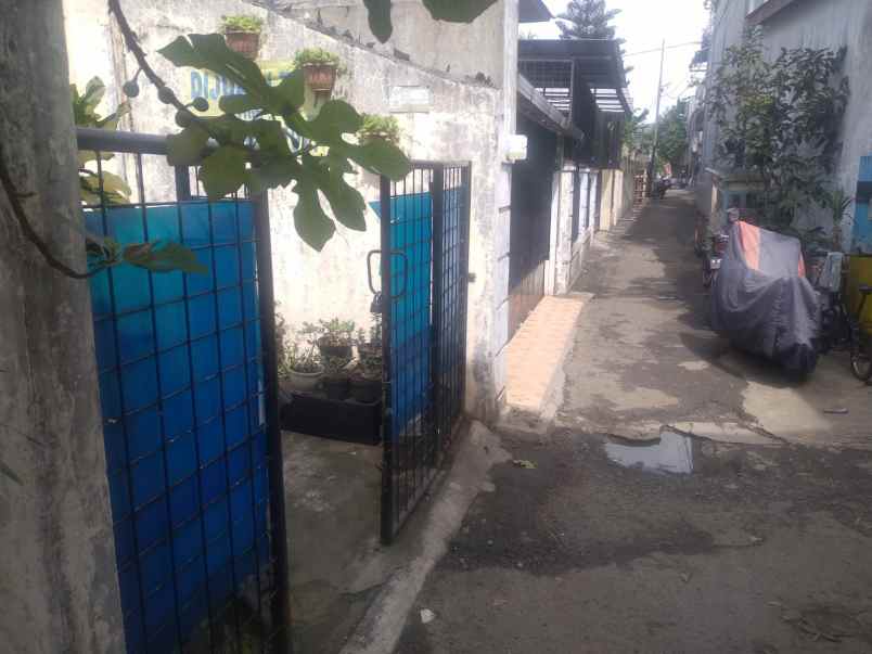 jual rumah di kedoya selatan