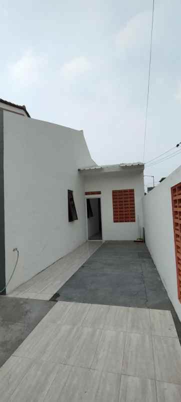 jual rumah hook siap huni cikeas country residence