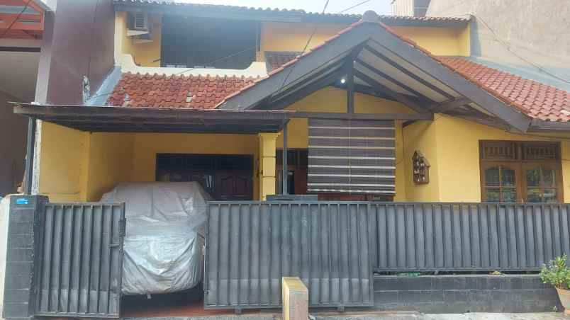 jual rumah komplek larangan indah tangerang