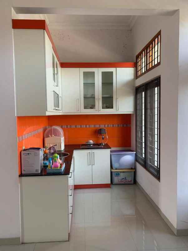 jual rumah puri surya jaya sidoarjo row 2 mobil nego