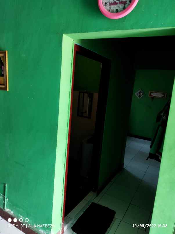 jual rumah strategis bonus 5 toko di cibinong